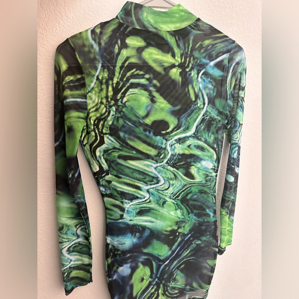 NWOT Green and Black Abstract Print Women's Dress